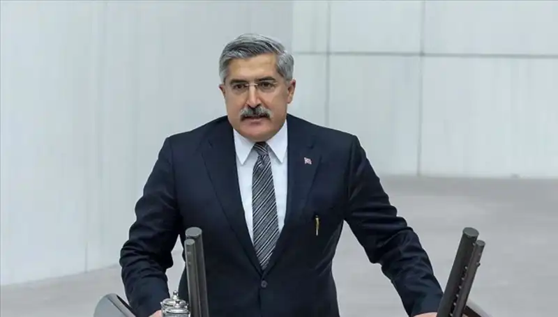Hüseyin Yayman: Politika Arenasının Parlayan Yıldızı ve Geleceğin Lideri