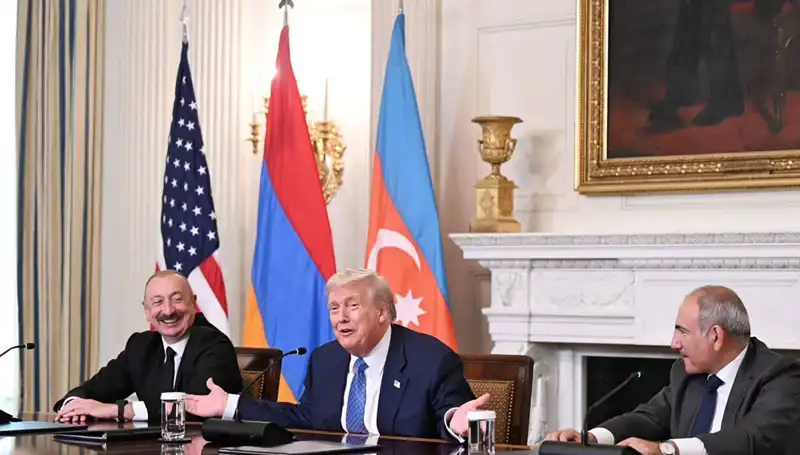 Aliyev’den Ermenistan’a Anayasa Çağrısı: Süresi Dolmuş Bir Anlaşma!