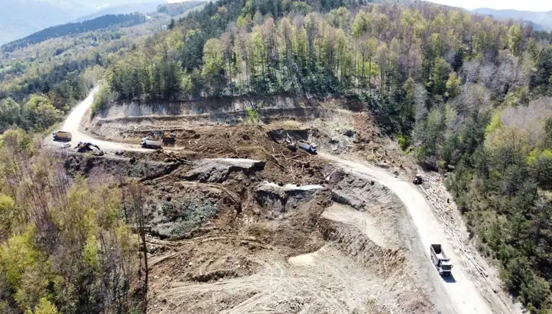 Kastamonu-Çatalzeytin Kara Yolunda Heyelan: Seyahat Edenler Dikkat!