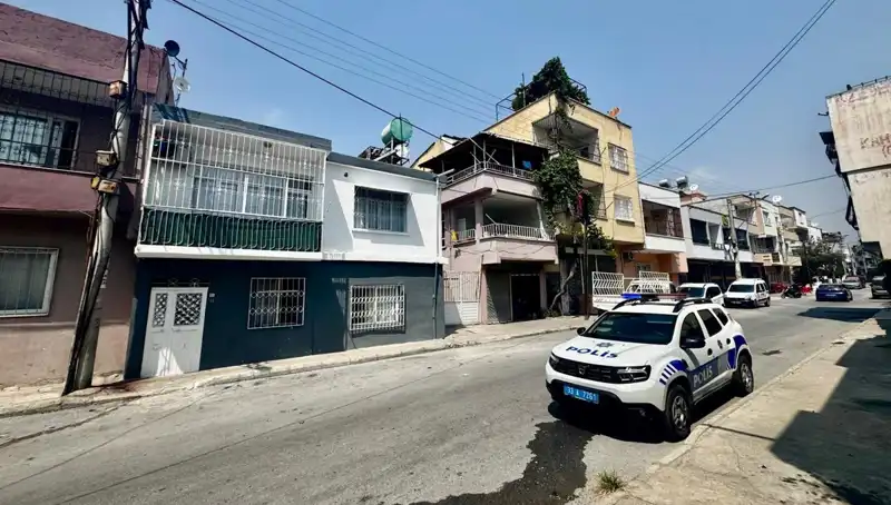 Silah Sesleri Gecenin Karanlığında Anne Kızı Hayattan Kopardı
