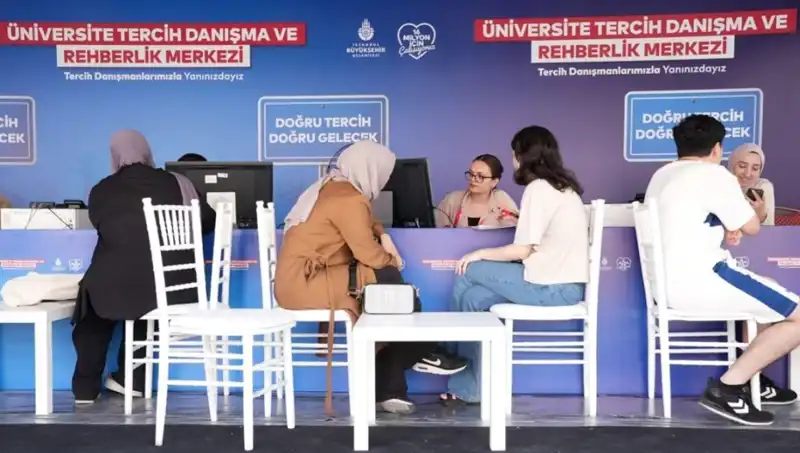 İstanbul’da Üniversite Tercihleri için 24 Yeni Danışma Merkezi Açıldı
