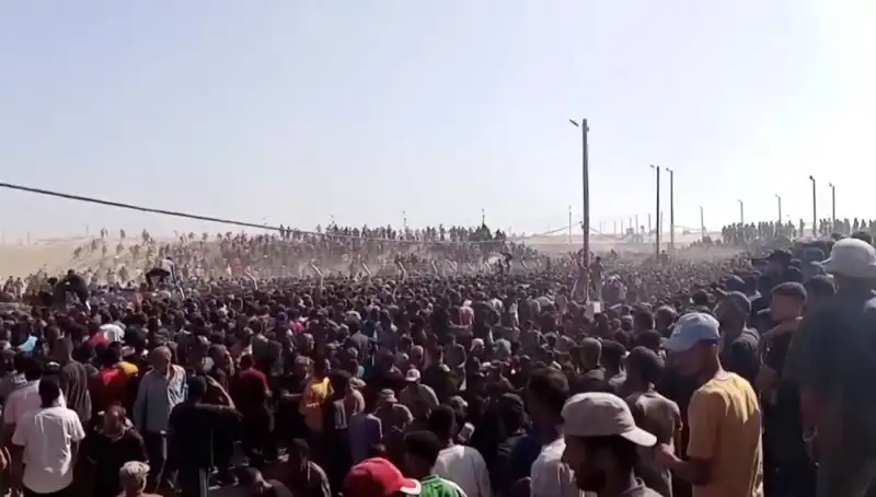 İsrail’in Filistin’e Yönelik Saldırısı: 30 Masum Hayatını Kaybetti