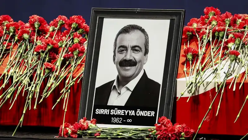 Meclis’te Sırrı Süreyya Önder Anması: Hem Hatıra Hem Vefa