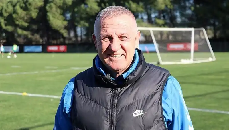 Ankaragücü'nde Sıcak Gelişme: Mesut Bakkal Gönderildi!