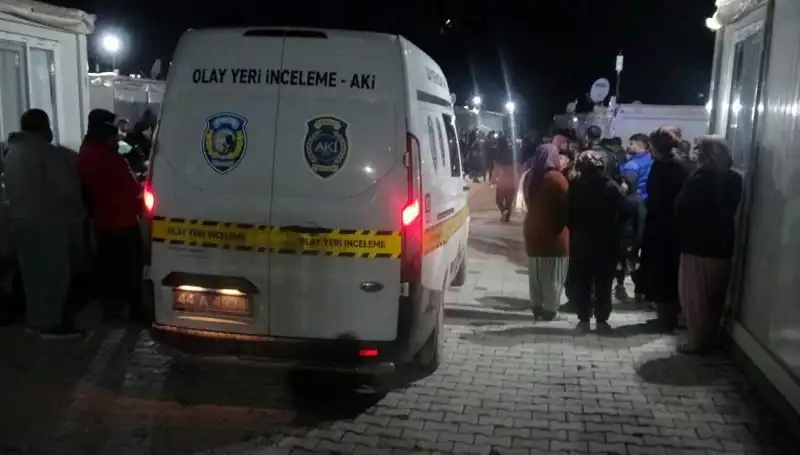 Husumet Yüzünden Patlak Veren Silahlı Kavga, Kanlı Sonuçlandı!