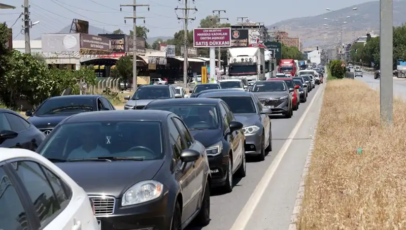 Aydın-Muğla Arası 60 Kilometrelik Araç Kuyruğu: Neden Bu Kadar Uzadı?