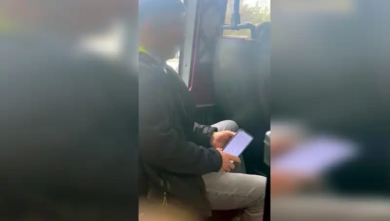 Minibüste Genç Kızı Taciz Eden Şüpheli Yakalandı: Gözaltına Alındı