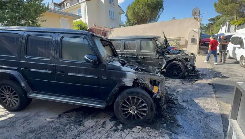 İş İnsanlarının 30 Milyon Liralık Cipleri Skandala Sahne Oldu: Benzin Döküp Yaktılar!