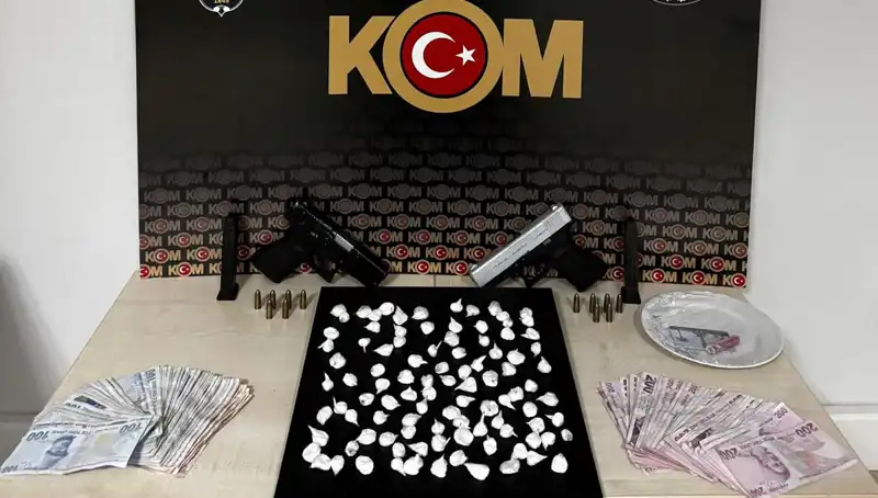 Çeşme'de Silahlı Saldırı Olayında 3 Kişi Gözaltına Alındı