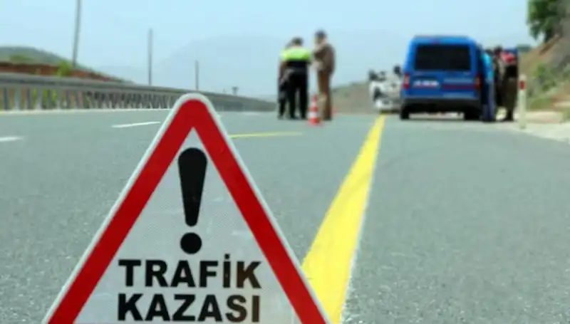 Bitlis'te Sırayla Meydana Gelen İki Kazada 19 Kişi Yaralandı