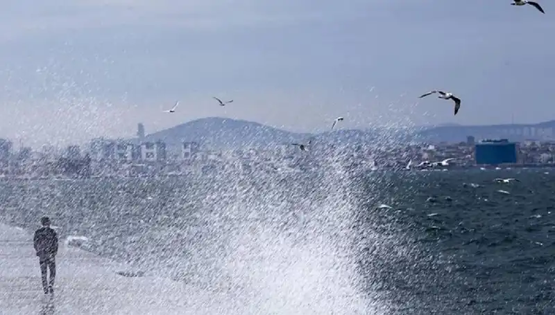 Kuvvetli Rüzgar ve Sağanak Yağış: Uyarılar Geldi!
