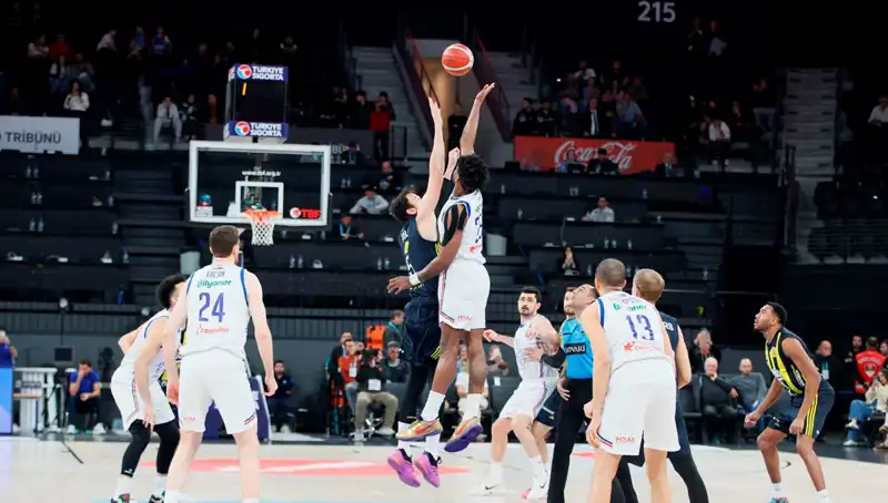 Euroleague Play-Off Heyecanı Başlıyor: Takımlar Hedeflerine Doğru İlerliyor