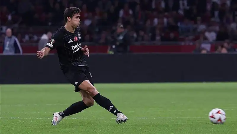 Beşiktaş Derbi Öncesi Moralli Dönüş Yapıyor: Şampiyonluk Umutları Yeniden Canlanıyor