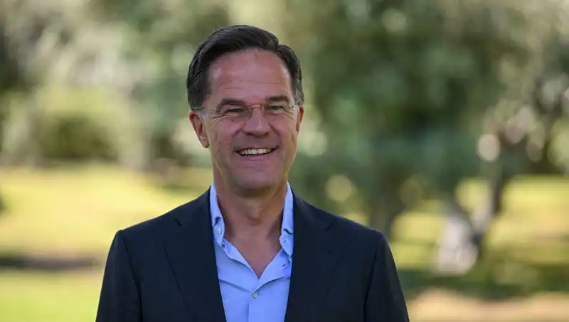 Rutte’nin Eurofighter Açıklaması: Müttefiklere Sınırlandırmalara Son Verin Çağrısı