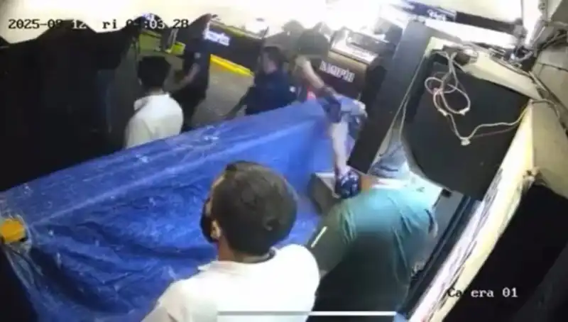 Ortaköy'de Akşam Eğlencesi Çatışmaya Dönüştü: Tekme Tokat Kavgaya Dönüştü