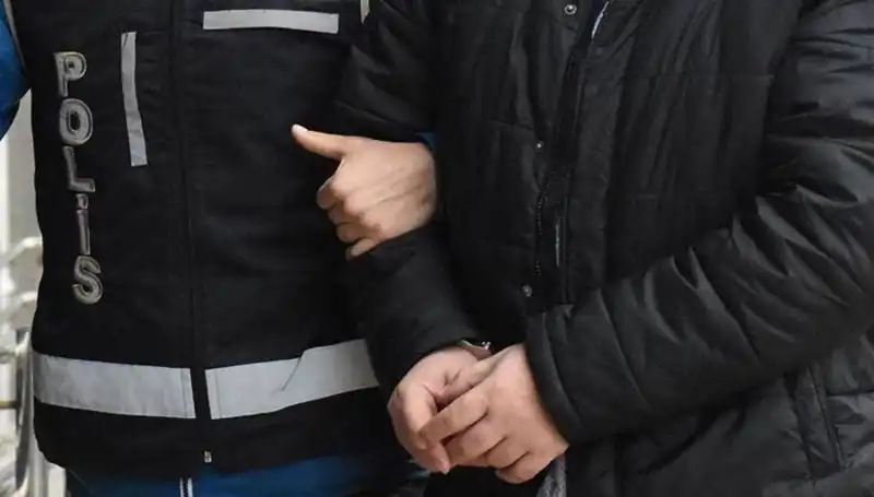 Emniyet ve TSK'da FETÖ Operasyonları: Gözaltılar ve Detaylar