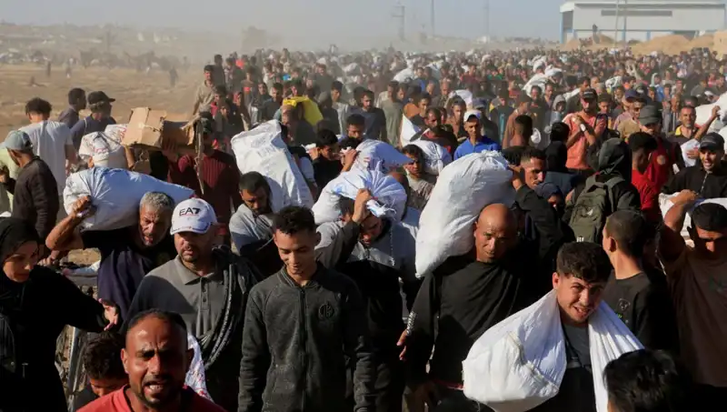 İsrail Ordusu Han Yunus’a Girdi: 15 Kilometrelik Stratejik Koridor Açıldı