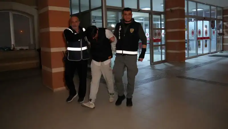 Hamile Eşinin Cesediyle 10 Gün Yaşayan Koca Tutuklandı: Korkunç Detaylar Ortaya Çıktı