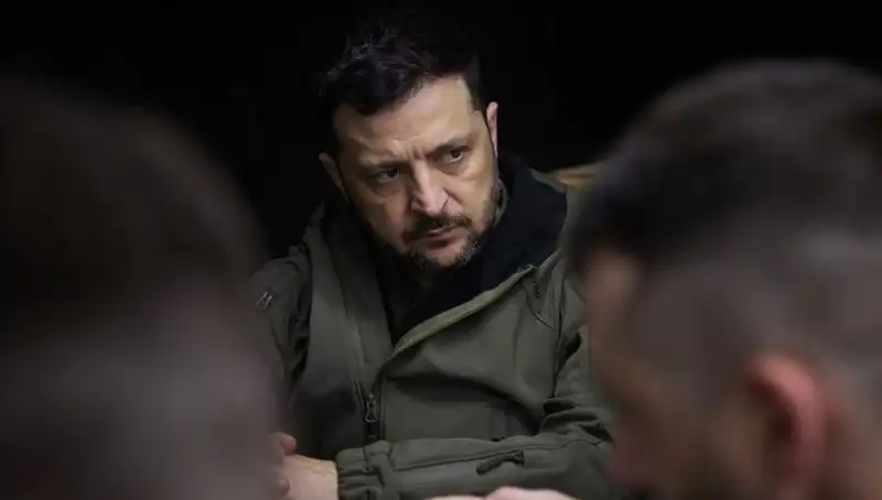 Zelenski, Rusya’nın Kuzey Kore Üretimi Füze Kullandığını Açıkladı