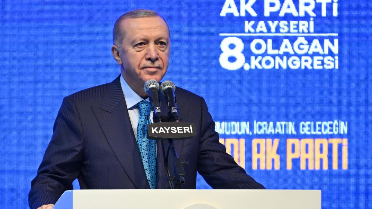 Cumhurbaşkanı Erdoğan, YPG'ye karşı önlem alınacağını söyledi