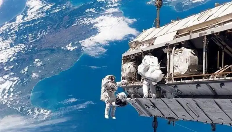 NASA ve Rusya Uzay İstasyonu İçin Tarihi İş Birliği Sağladı