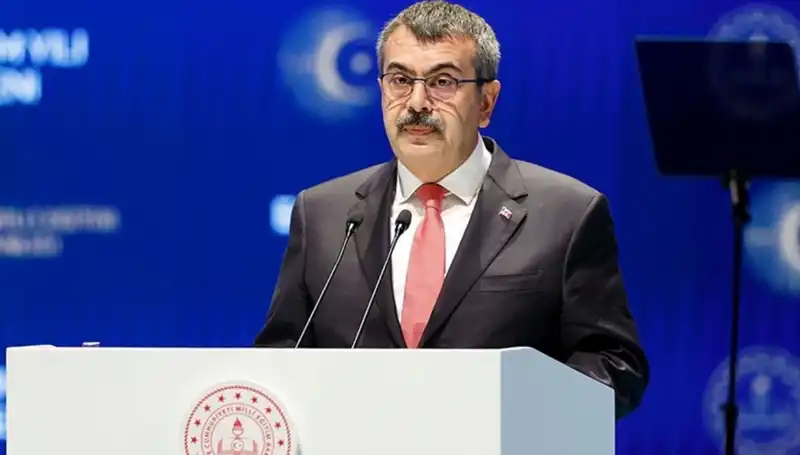 Bakan Tekin’den 23 Nisan Ulusal Egemenlik ve Çocuk Bayramı Kutlaması