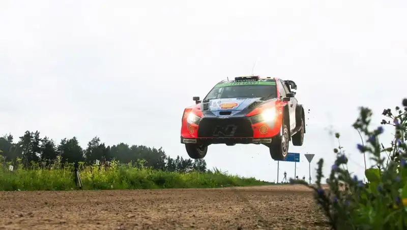Otomobil Rallisinde Facia: Seyirci Kazasında İki Hayat Kayıp!